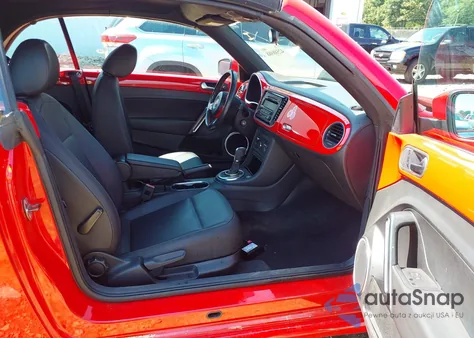 2015 Volkswagen Beetle 1.8T из США, поврежденный, VIN 3VW517AT4FM801313